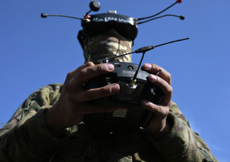 Минобороны представило эмблему нового вида войск российской армии