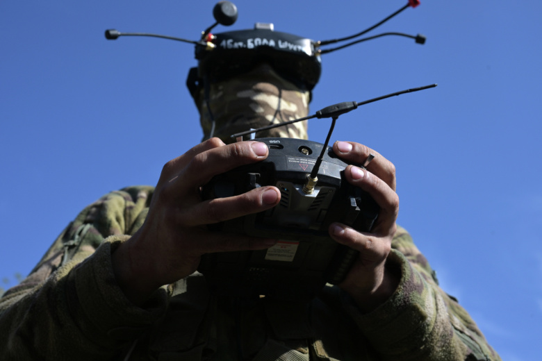 Подготовка операторов fpv-дронов в центре БПЛА ЦВО в Донецкой народной республике