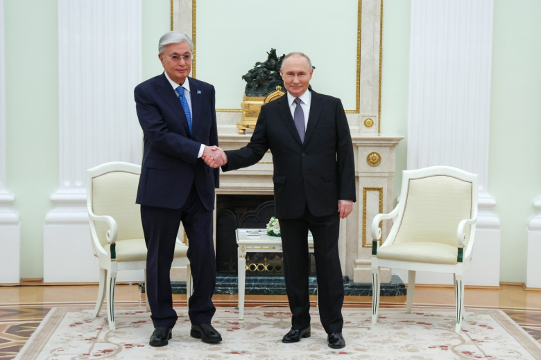 Касым-Жомарт Токаев, Владимир Путин