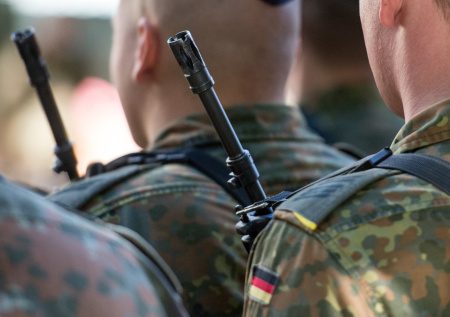 В Германии ответили, почему Франция забила тревогу из-за перевооружения ФРГ