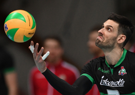 Экс-волейболиста сборной России обманули на 28 млн рублей