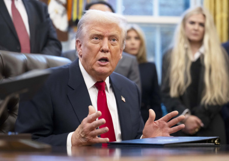 «Знак Европе»: депутат о решении США праздновать победы в мировых войнах