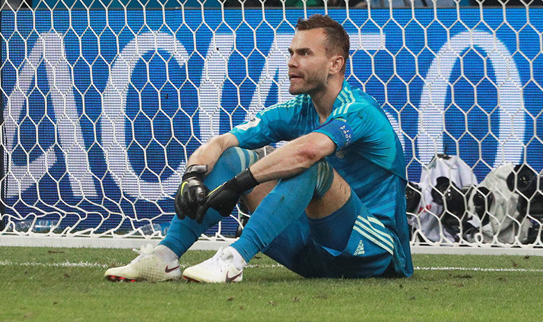 Игорь Акинфеев