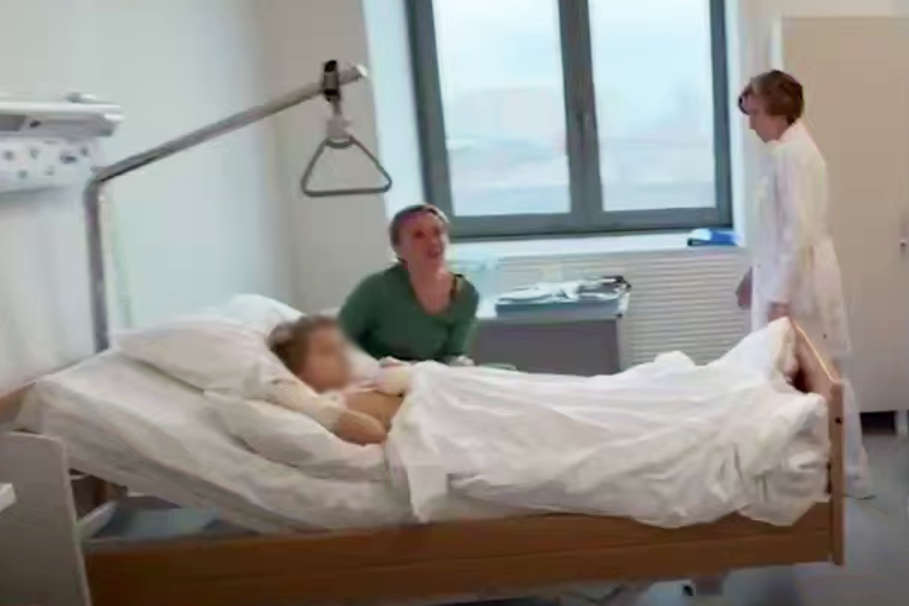 Мальчик, пострадавший от взрыва в Красногорске, в отделении Детского научно-клинического центра имени Л. М. Рошаля