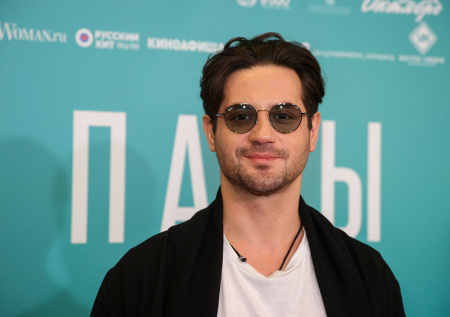 Звезда «Кухни» Богатырев высказался о разводе с Арнтгольц