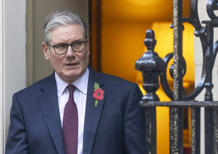 Раскрыто, как смещение Стармера скажется на отношениях Британии с Россией