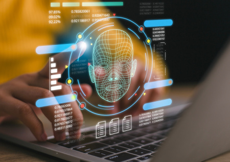 Эксперт предупредил о новой схеме мошенничества с нейросетями