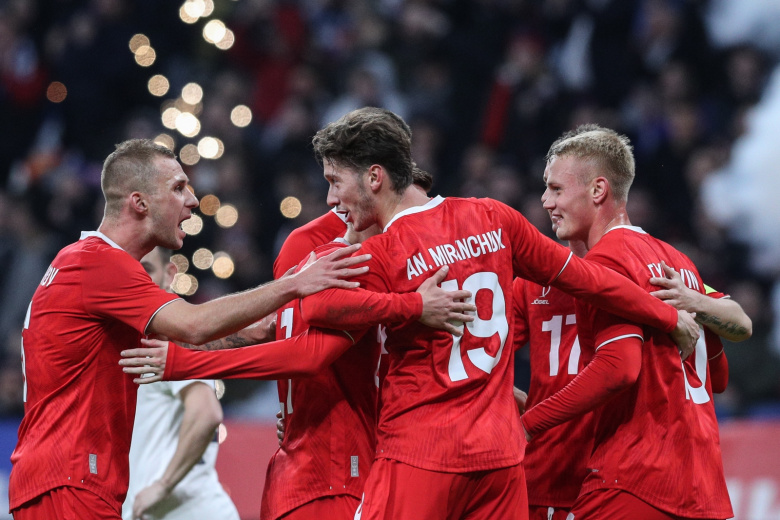 Сборная РФ по футболу