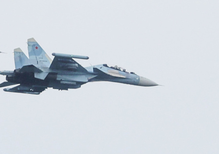 В Минобороны подтвердили крушение истребителя Су-30 в Карелии