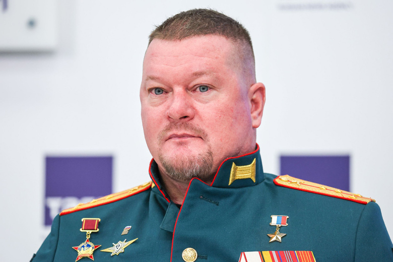 Максим Бахарев