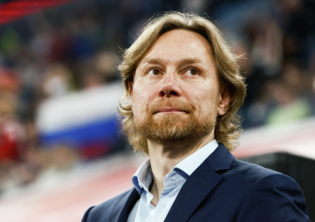 «Ничего не соображает»: ветеран ЦСКА осудил Карпина за матч против Перу