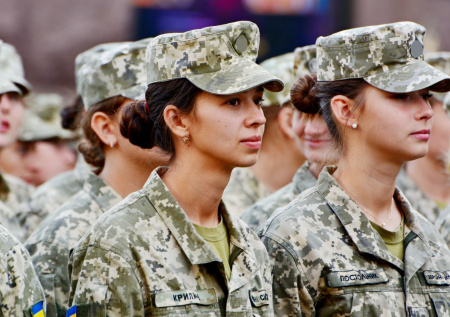 «Заложники Зеленского»: раскрыта реальная причина призыва женщин в ВСУ