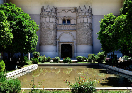 Ценные артефакты исчезли из музея на Ближнем Востоке