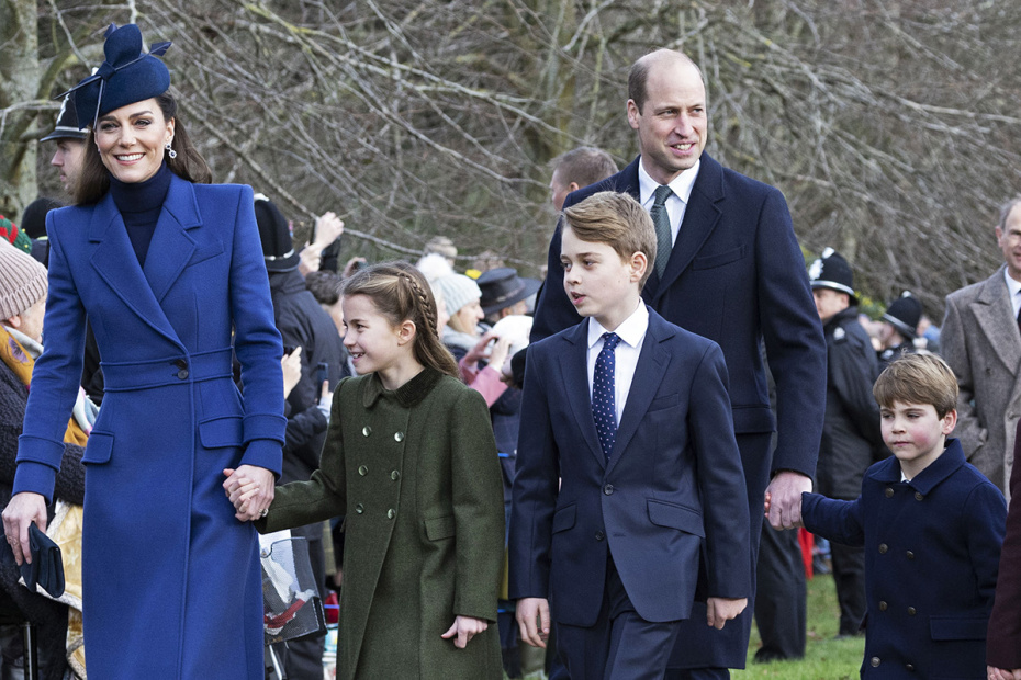 Принц Уильям, Кейт Миддлтон и их дети принц Джордж, принцесса Шарлотта и принц Луи