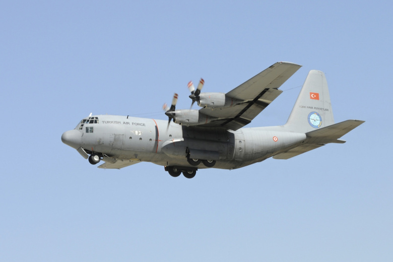 Самолет C-130 ВВС Турции