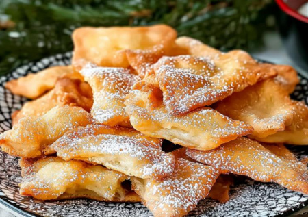 Воздушный хворост — вкус из детства: 5 простых шагов — и на столе ароматное лакомство