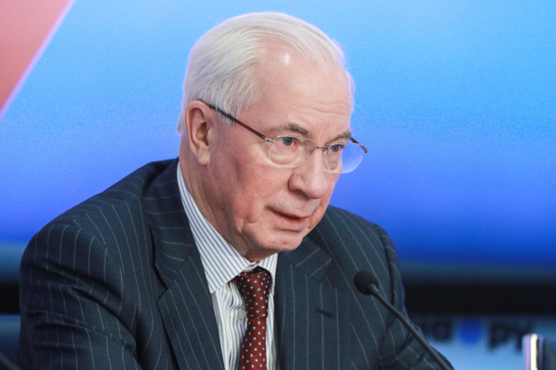 Николай Азаров