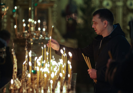 Силы и крепости духа: бесплатные открытки к началу Рождественского поста