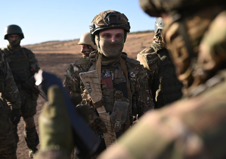 Боец ВС России рассказал, как хитрость помогла освободить Даниловку