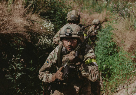 До 16 тыс. дел о дезертирстве ежемесячно открывают на Украине