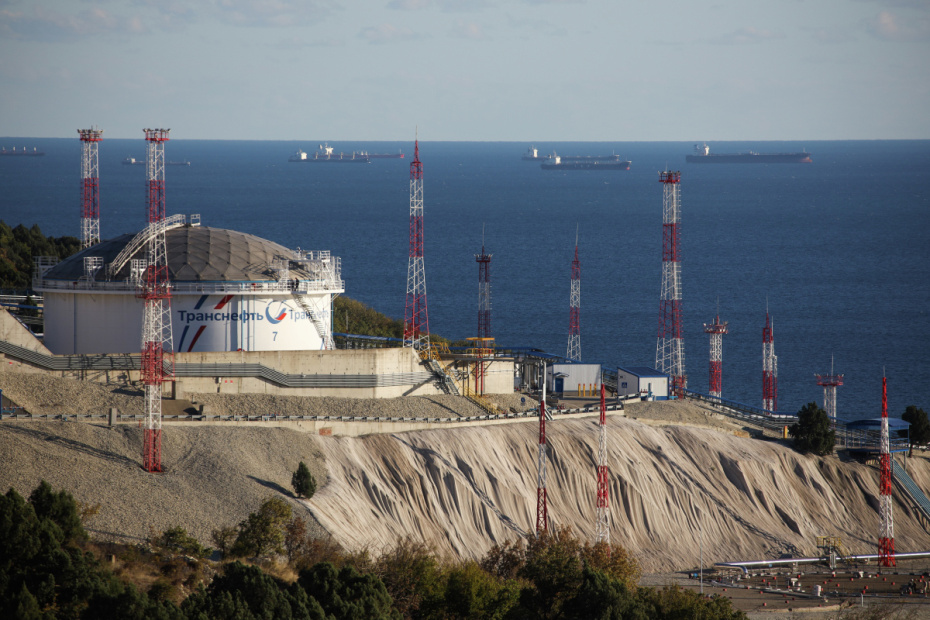 Нефтеналивной терминал перевалочного комплекса «Шесхарис»