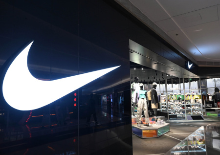 Всемирно известный бренд лишил сотрудников права на недельный отпуск