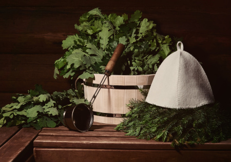 Горящий в Подмосковье элитный банный комплекс попал на видео