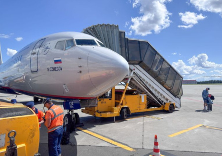 Аэропорт Саратова ограничил свою работу