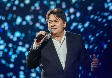 На Александра Серова подали в суд