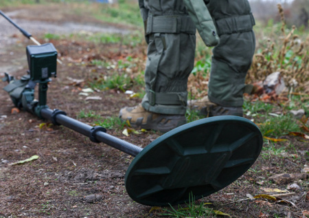 Саперы из КНДР помогают разминировать курские земли