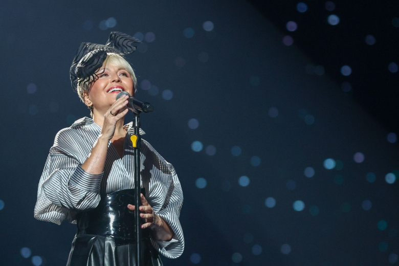 Анжелика Варум