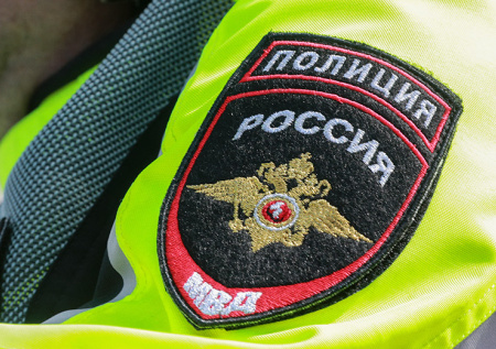 В Подмосковье подростки разгромили электричку и напали на человека