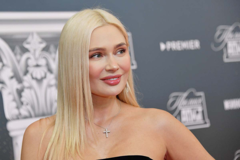 Наталья Рудова на церемонии награждения XI премии Ассоциации продюсеров кино и телевидения в Центре международной торговли Москвы