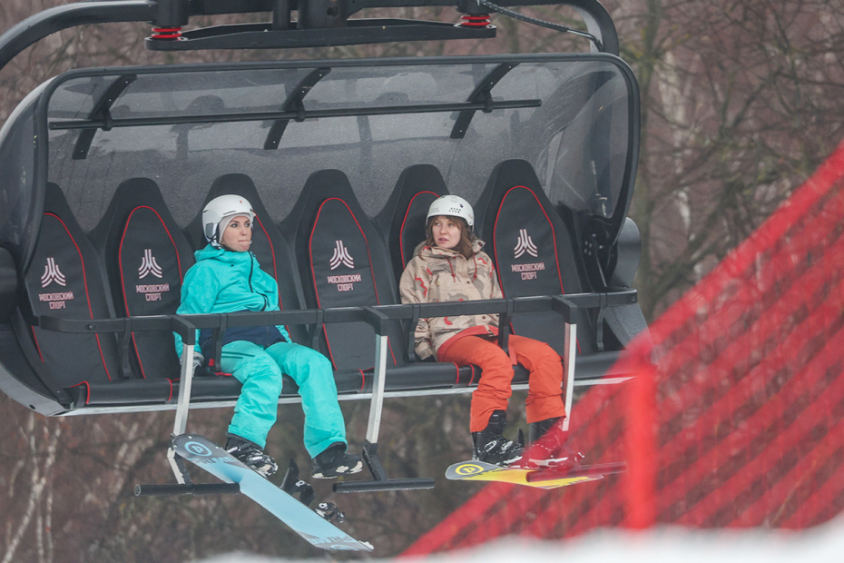 Новогодние каникулы в городе: как интересно отдохнуть с детьми