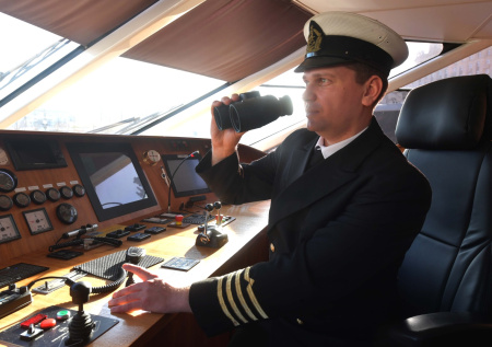 Стало известно, у кого в России быстрее всего растут зарплаты