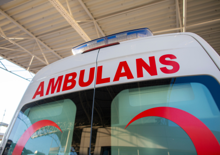 Россиянин и украинка пять часов выживали в скалах с жуткими переломами