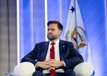 Вице-президент США едва не погиб в ДТП по вине полицейских