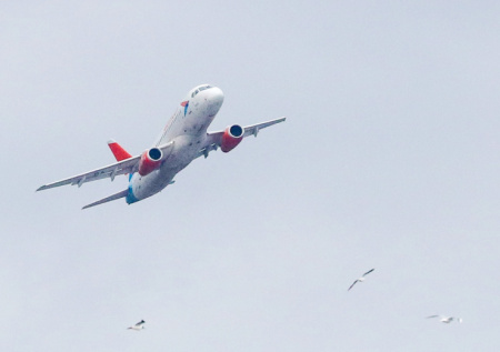 Три российских аэропорта закрыли небо