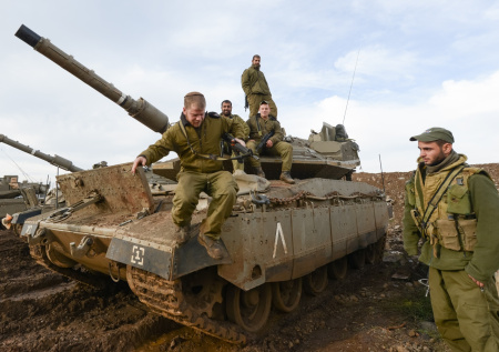 Военные ЦАХАЛ получили опасный «подарок» от палестинца у города Наблус
