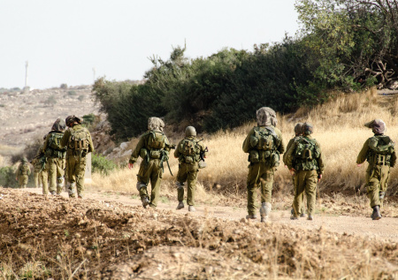 Израильская армия обстреляла миротворцев ООН из танка в Ливане