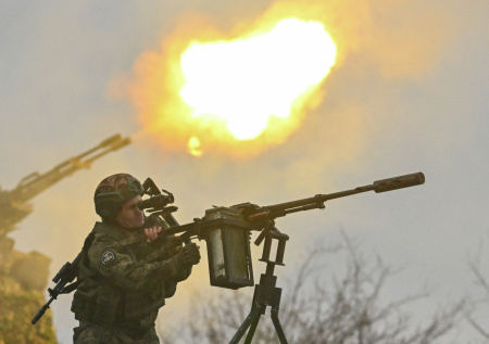 Прорыв ВС РФ и взятки ради службы в тылу: новости СВО на вечер 16 ноября