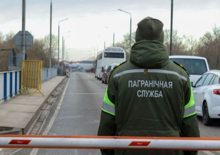 Польша сняла блокировку с пропускных пунктов на границе с Белоруссией