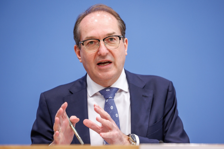 Александр Добриндт