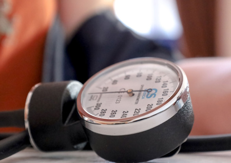 Детей по всему миру начал поражать опасный недуг