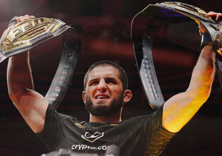 Два пояса UFC, 1 млрд рублей за карьеру, трое детей: как живет боец Махачев