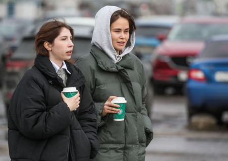 Гололед сменят ледяные дожди и +10: прогноз погоды в Москве на неделю