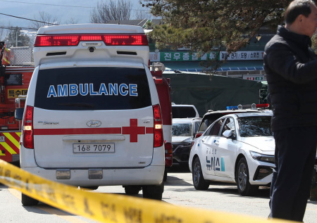 Два человека погибли в ДТП с 13 машинами в одной из стран Азии