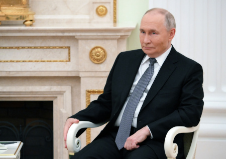 Путин наградил орденом Дружбы одного из российских губернаторов