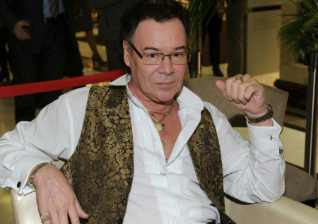 Обида на Пугачеву, внебрачные дети, 12 300 пенсии: как живет Михаил Муромов