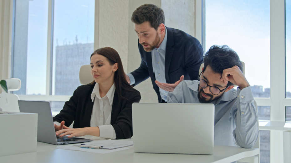 Гороскоп на 19 ноября 2025 года для всех знаков зодиака: Львов ждут знакомства, а Дев — подарки судьбы!